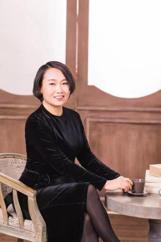 张丽